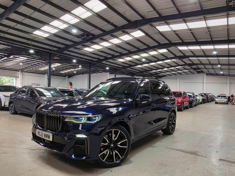 2021 BMW X7