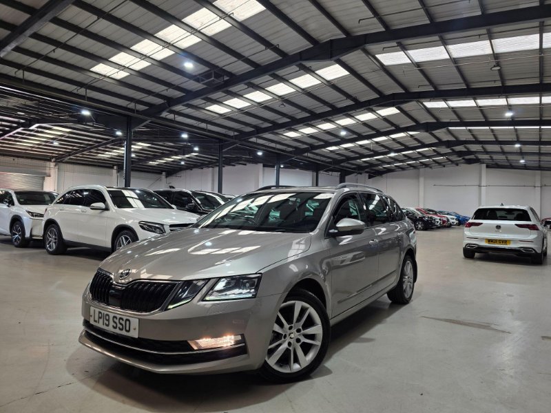 2019 SKODA OCTAVIA 1.6 TDI SE L DSG EURO 6 S S 5DR 28 SAT... photo